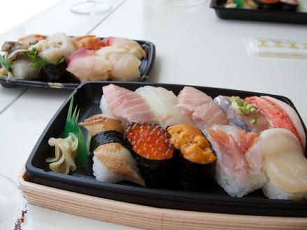 お寿司 / Sushi
