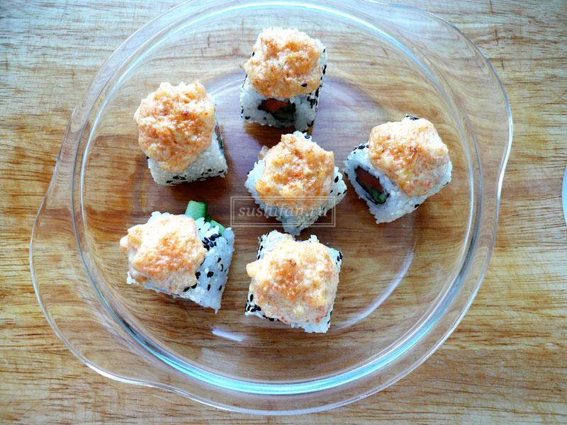 Горячие роллы рисом наружу | рецепт | sushifan.ru