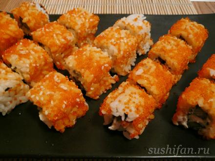 Ролл с угрем, сливочным сыром, огурцом и тобико | суши, роллы, сашими